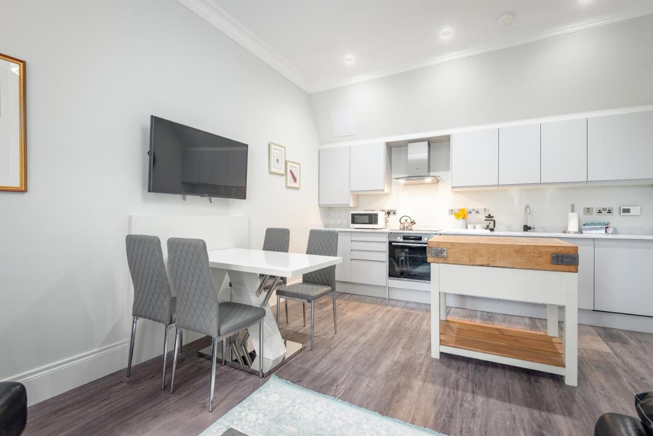 סנט אנדרוס South Street Luxury Apartment * Central * Sleeps 4 מראה חיצוני תמונה